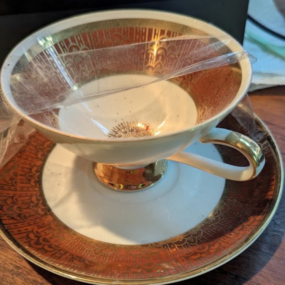 Tea Cup And Saucer Winterling Marktleuthen Bavaria Red Trimmed Gold Foot